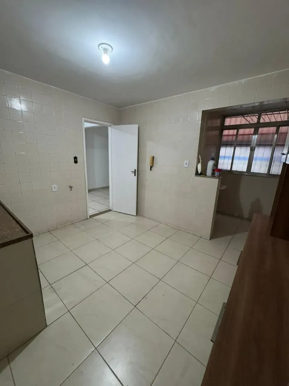 Unfurnished apartment with 2 bedrooms and 2 bathrooms — photo 5