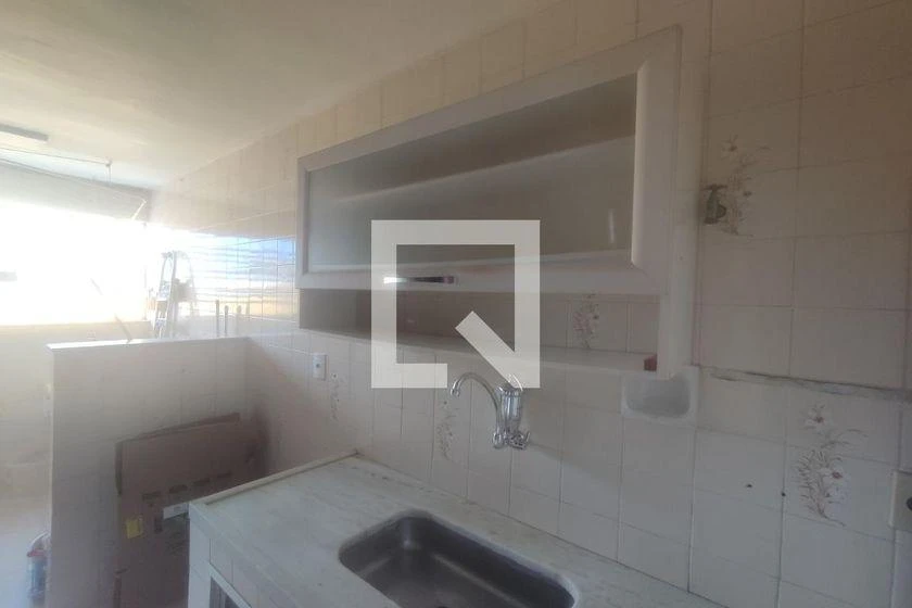 58 m² apartment with built-in kitchen cabinets and 1 parking — photo 11