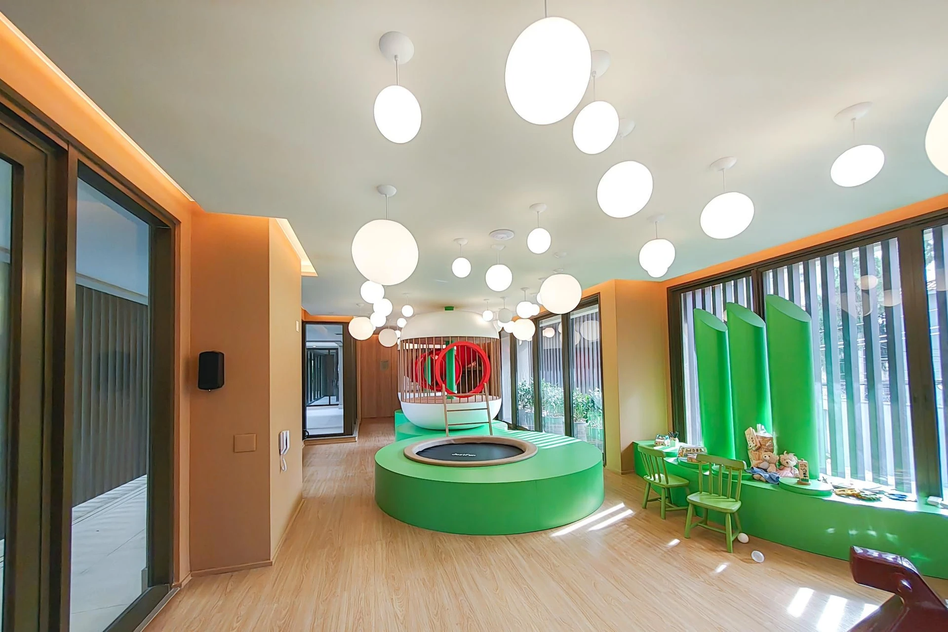 Apartment, 143 m², with a grill on the balcony — photo 49
