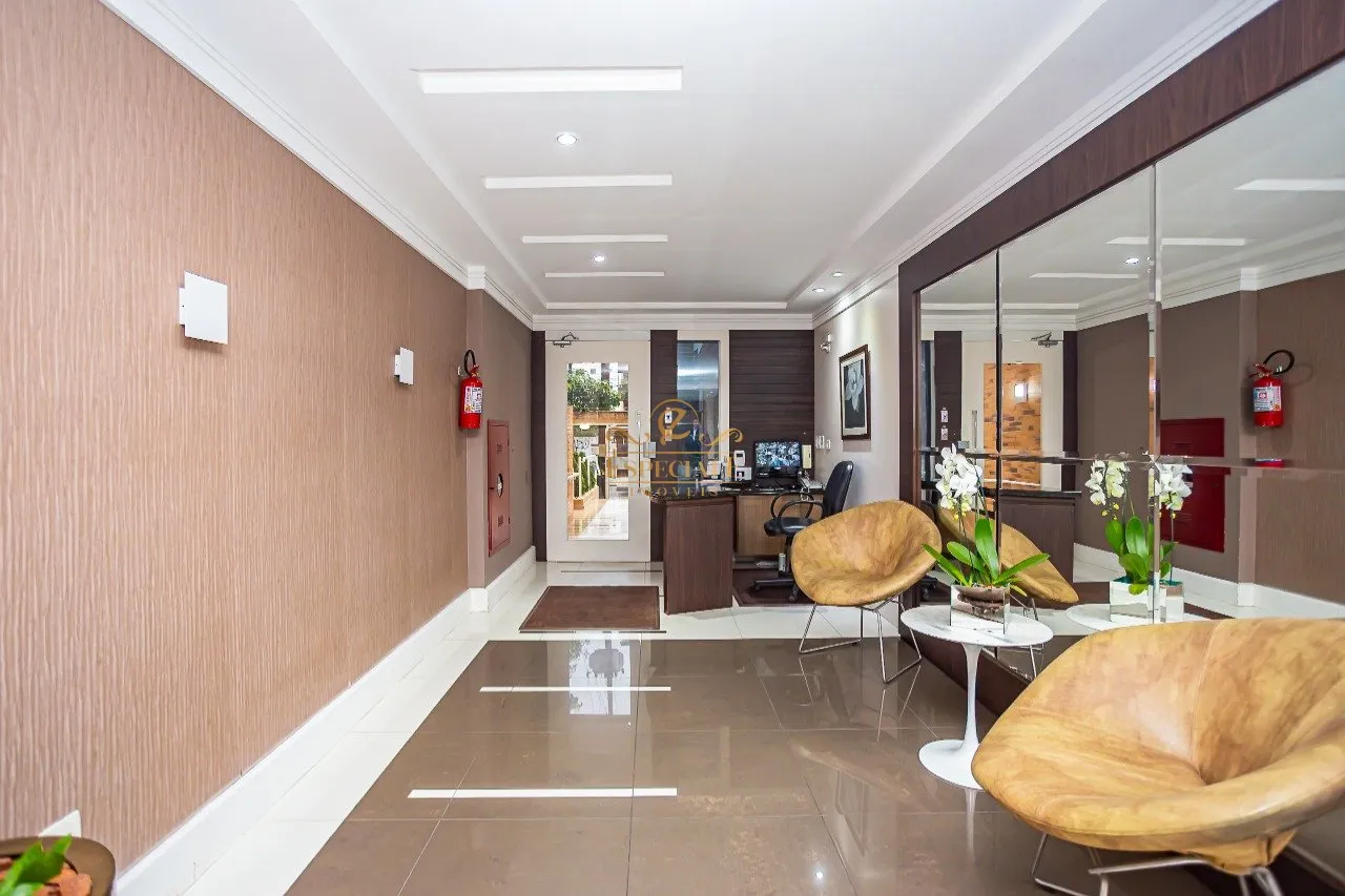 Home office in a 2-bedroom apartment, 94 m² — photo 46