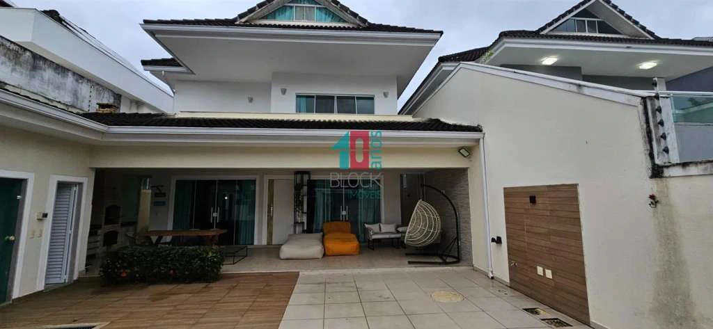 Duplex house with 4 bedrooms and 3 en-suites, 289 m² — photo 17