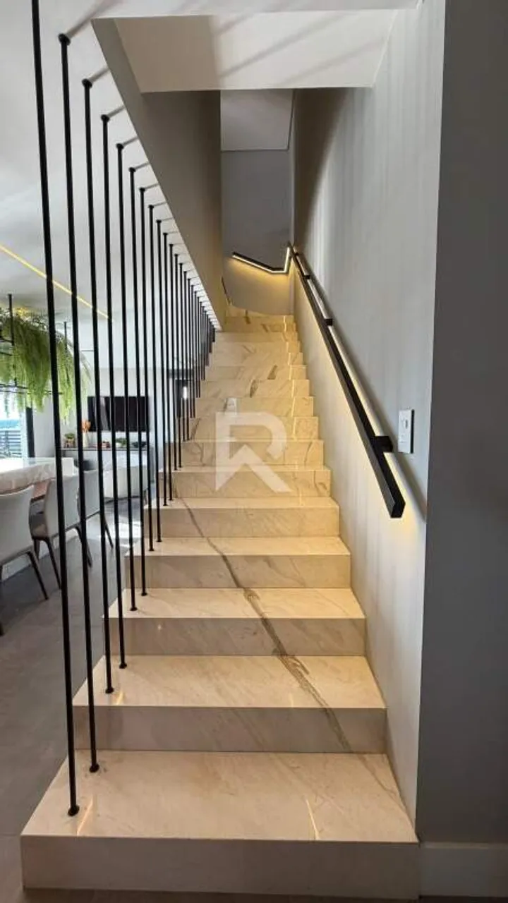 Меблированный дуплекс 267 м²: 4 спальни и 5 мест — photo 5