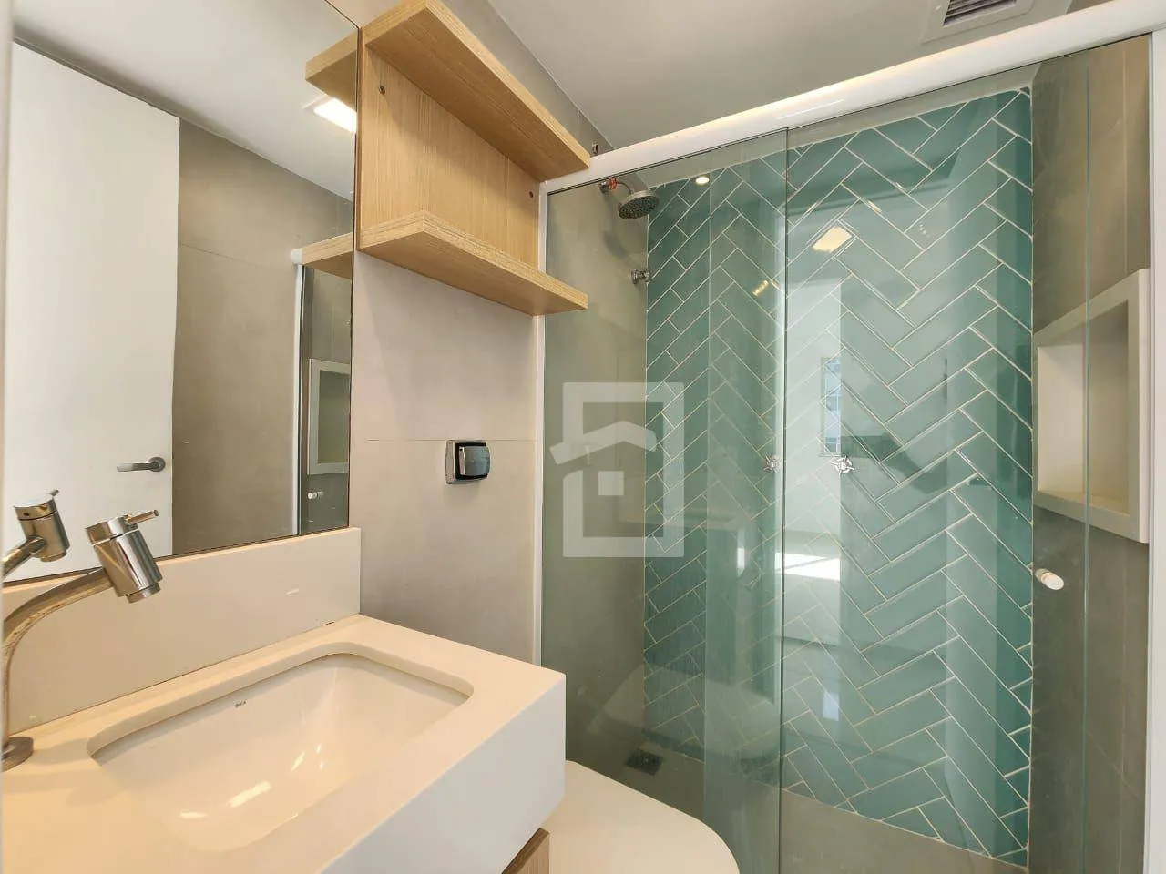 Duplex penthouse with 2 bedrooms and 4 bathrooms, 197 m² — photo 9