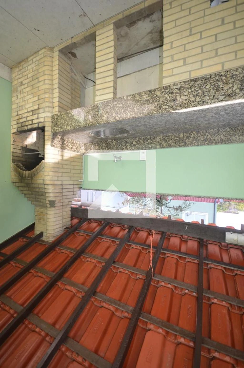 2-bedroom house with a bathtub in Rio de Janeiro — photo 17