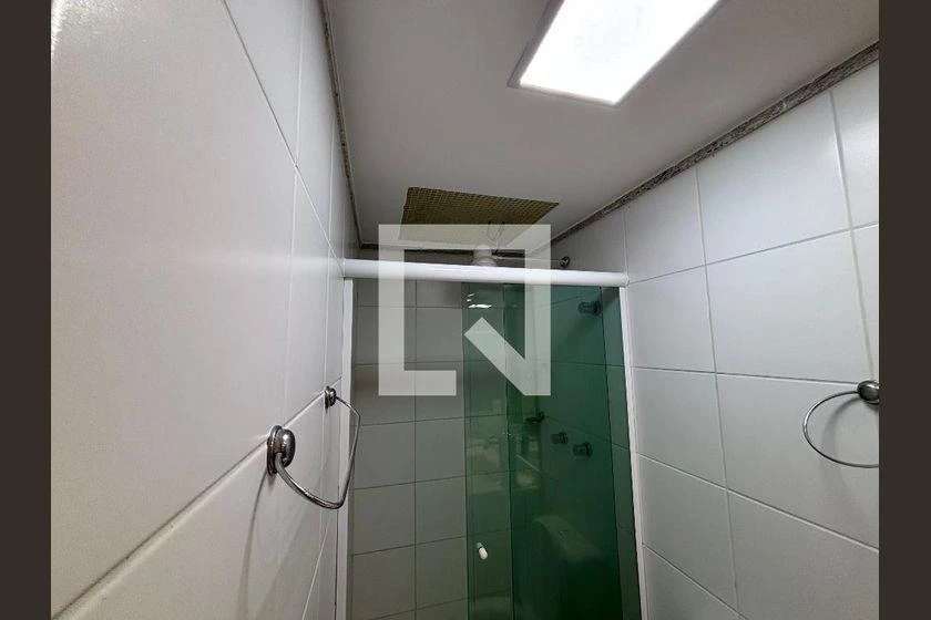 Top-floor apartment with 198 m², 4 bedrooms and 3 parking — photo 38