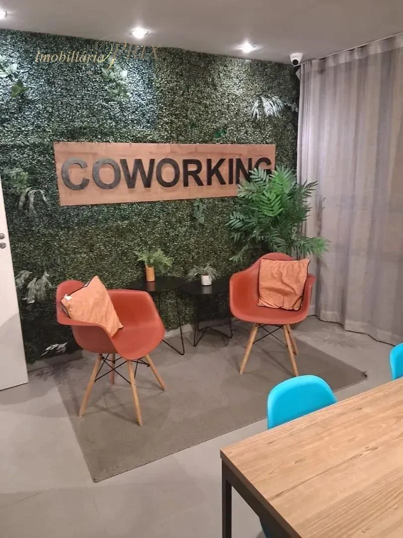 Studio in a building with a coworking space — photo 14
