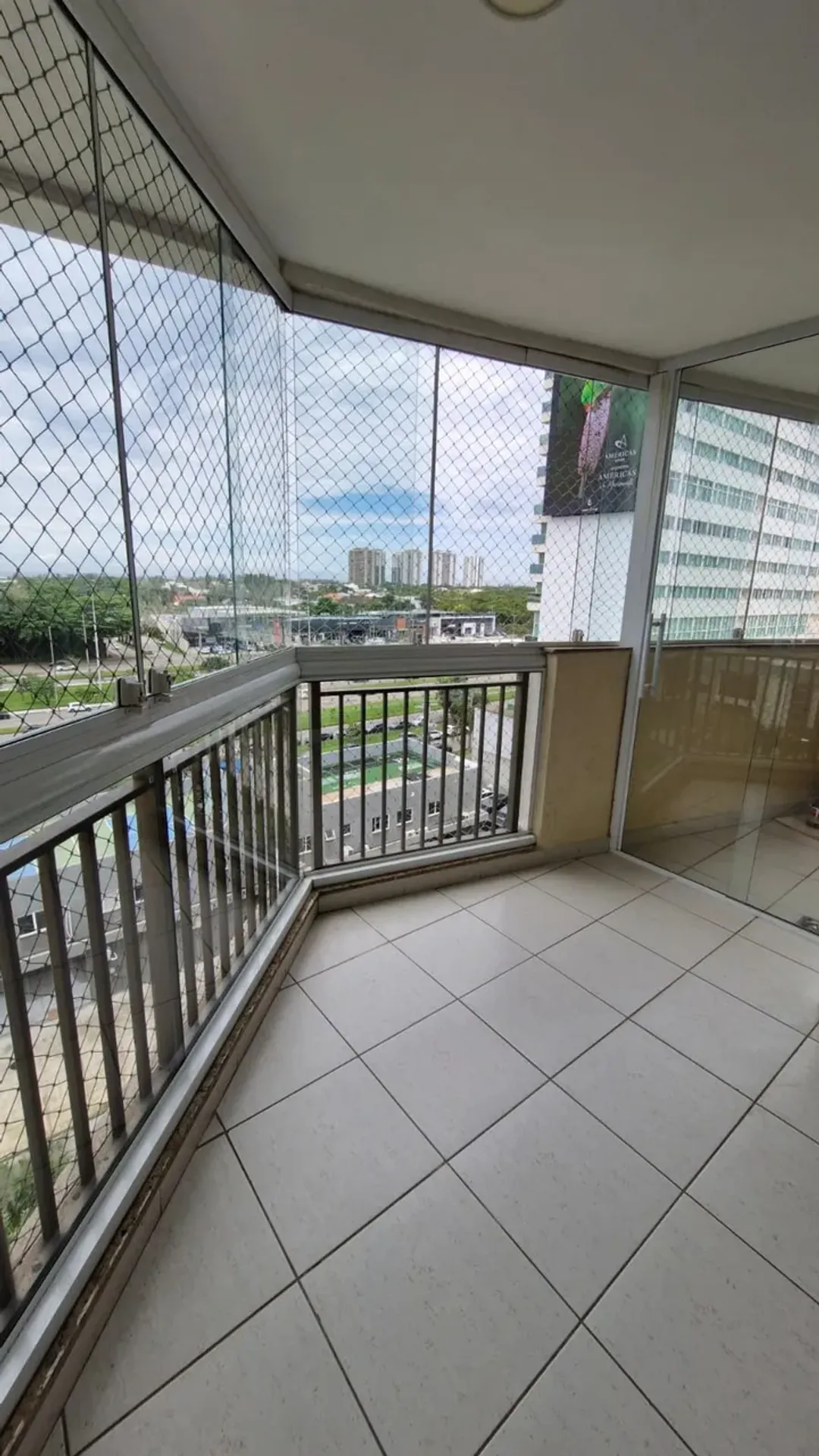 Apartment, 68 m², with a glass-enclosed balcony — photo 41