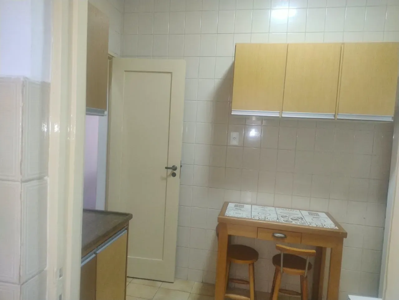Furnished apartment, 40 m², with a glass-enclosed balcony — photo 29