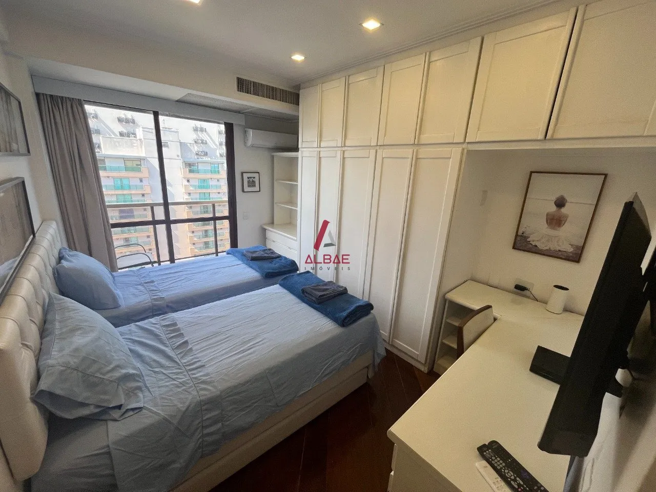 Water view in a 3-bedroom apartment, 140 m² — photo 19