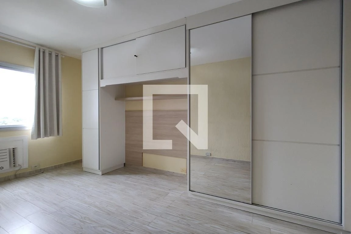 Панорамні вікна та 2 спальні: квартира 73 м² — photo 27