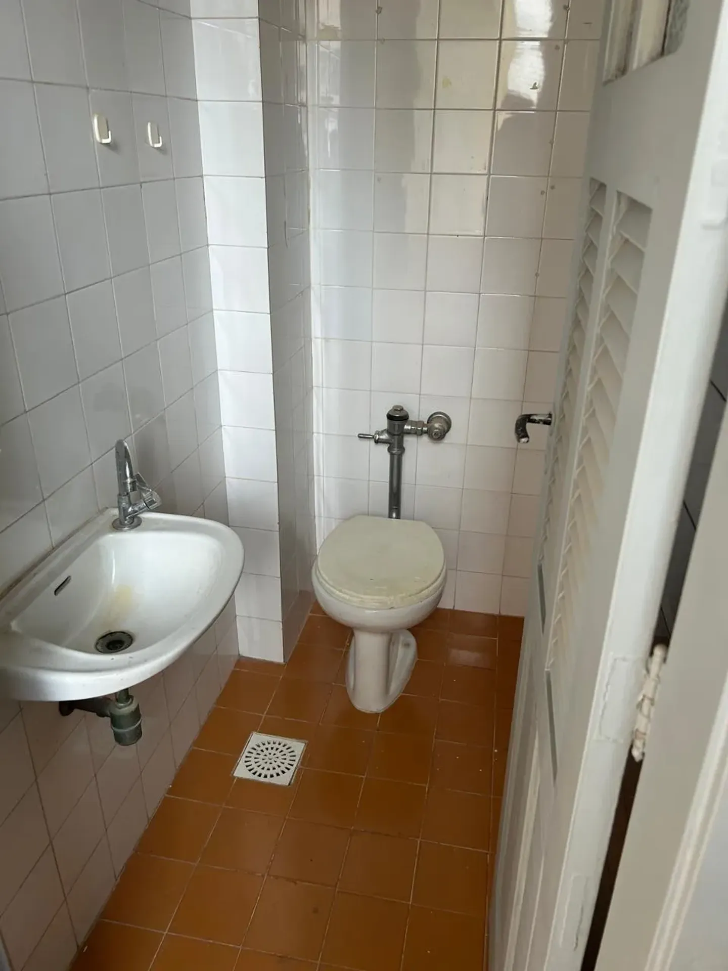 Mountain view in a 2-bedroom apartment, 71 m² — photo 21