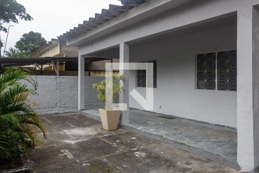 House, 176 m², with a bathtub — photo 3