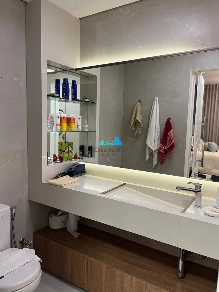 Apartamento semimobiliado com 3 dormitórios e 3 banheiros — photo 14