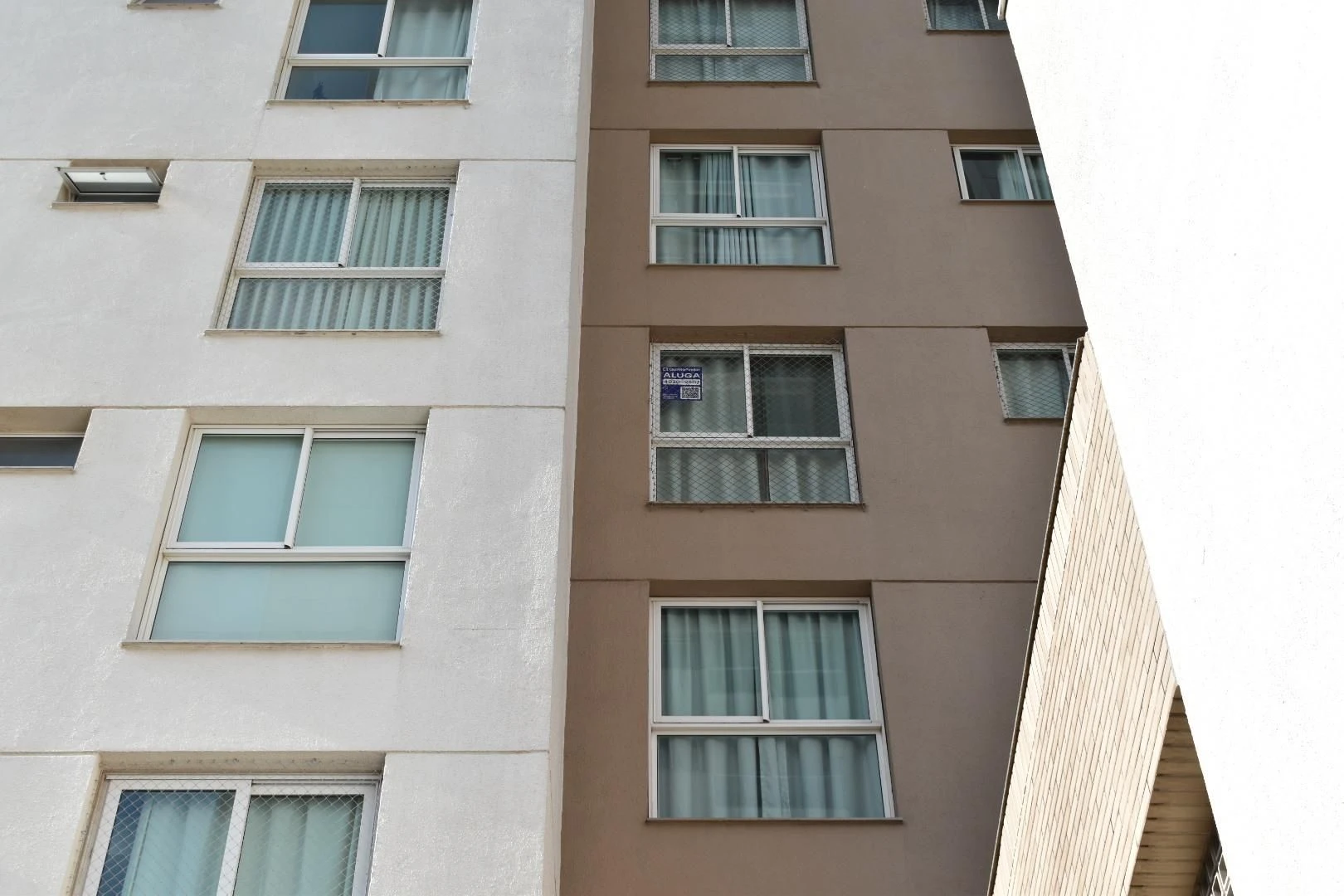 2-bedroom apartment with a home office in Curitiba — photo 51