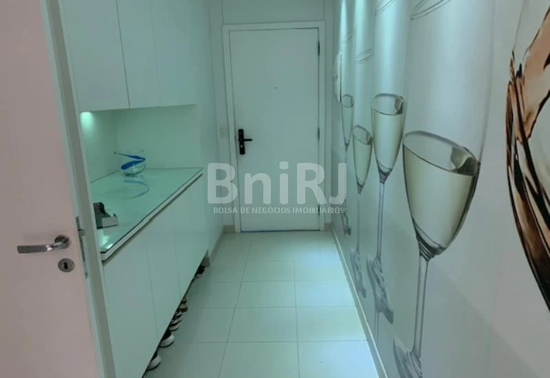 Apartamento mobiliado de 260 m² com 4 dormitórios e churrasqueira — photo 3