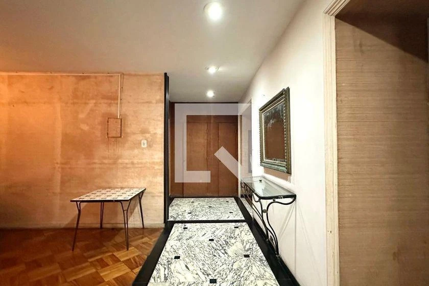 4-bedroom apartment with a water view in Rio de Janeiro — photo 33