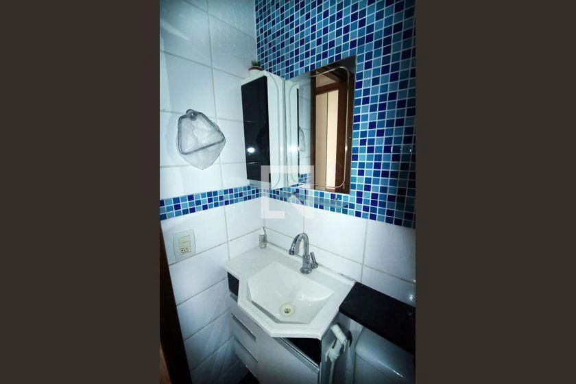 2-bedroom rental apartment with 60 m² and 2 parking — photo 3