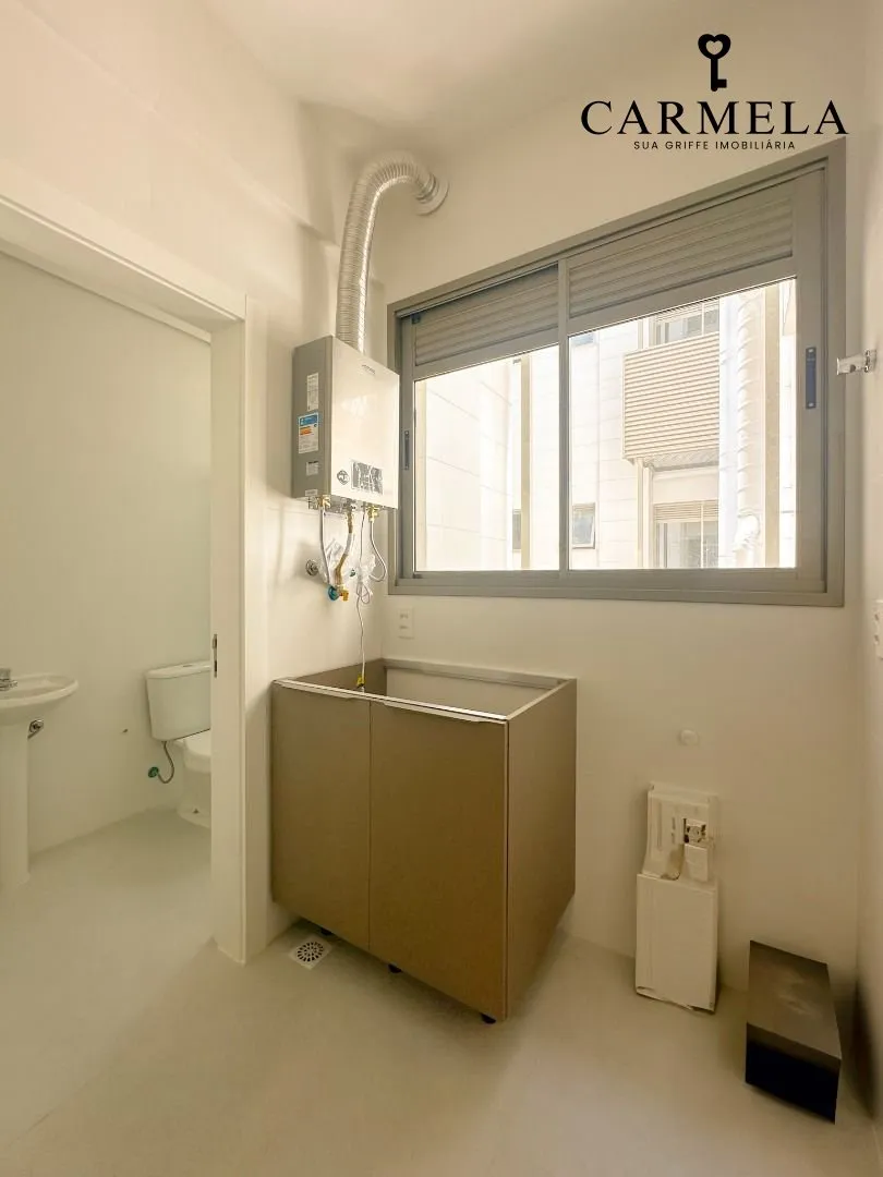 Вид на воду и 3 спальни: квартира 122 м² — photo 33