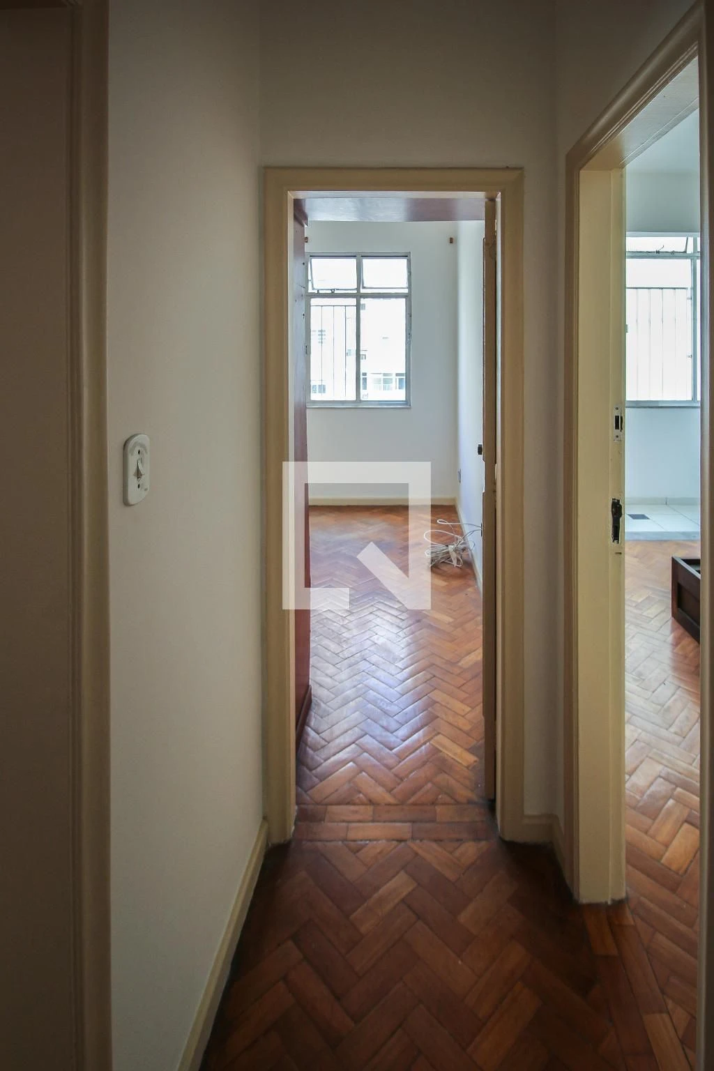 117 m² apartment with a private pool and a walk-in closet — photo 36