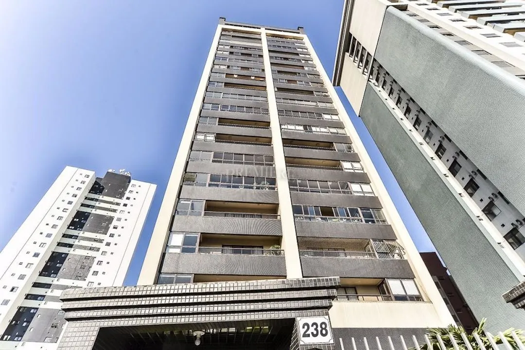 Apartamento com 3 dormitórios e 4 banheiros — photo 59