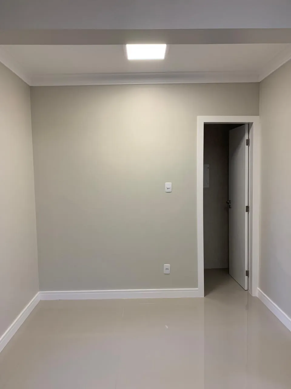 2-bedroom apartment in a building with a pool — photo 17