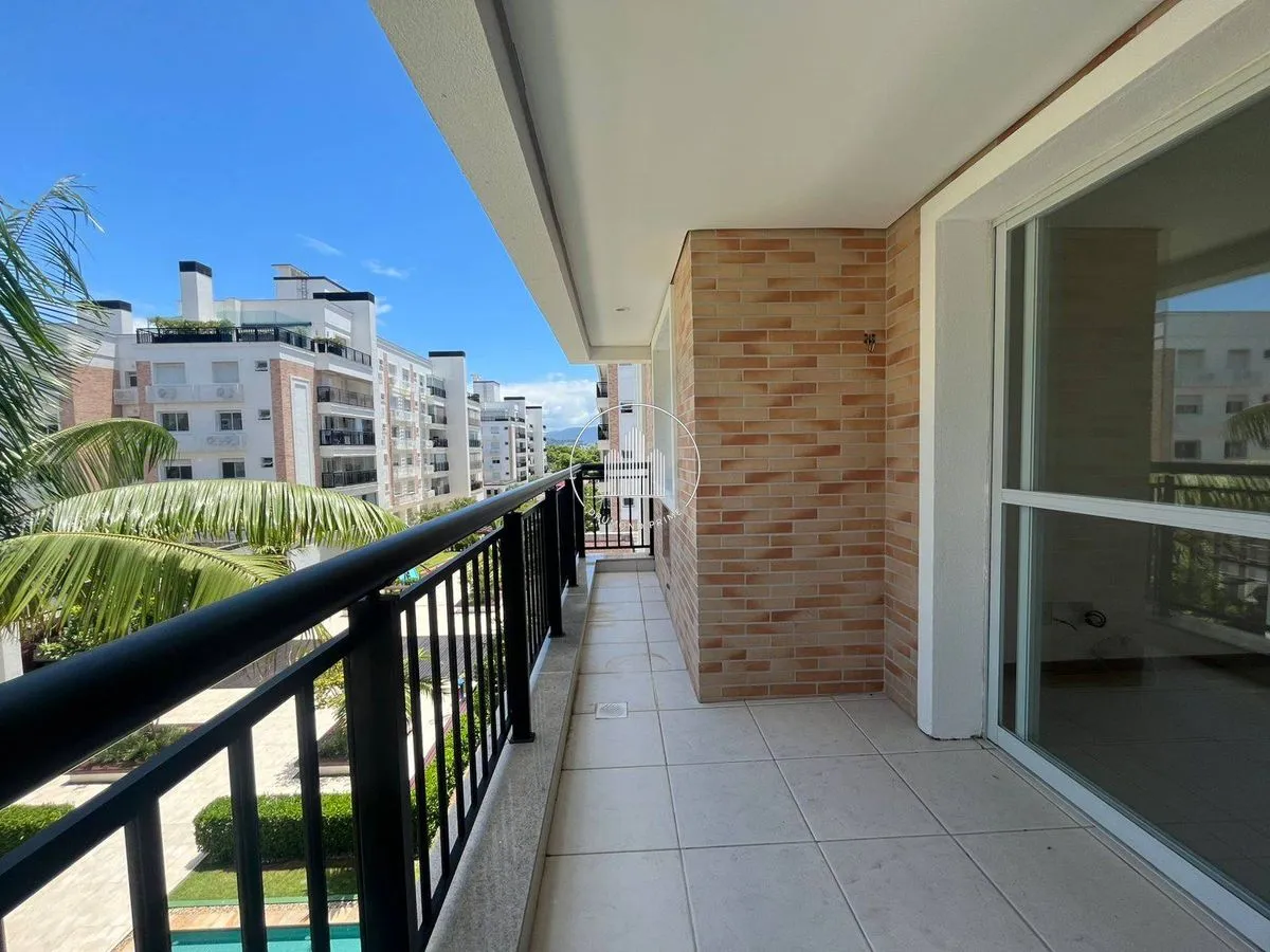 130 m² apartment with 3 en-suite bedrooms and 2 spots — photo 11