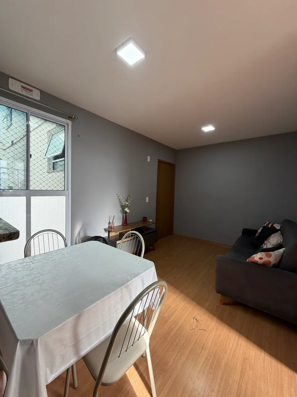 Apartamento com 2 quartos e 2 banheiros com cozinha integrada — photo 5