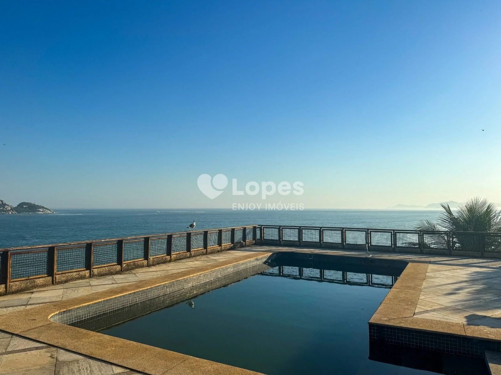 Casa de 5 quartos com vista para a água — photo 17