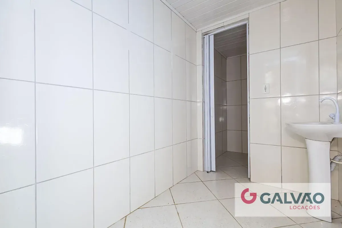 Unfurnished house with 3 bedrooms and 2 bathrooms — photo 21