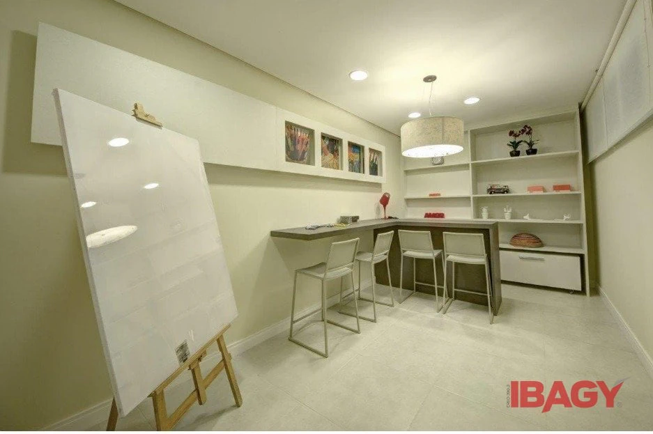 3-bedroom apartment in a building with a sauna — photo 24