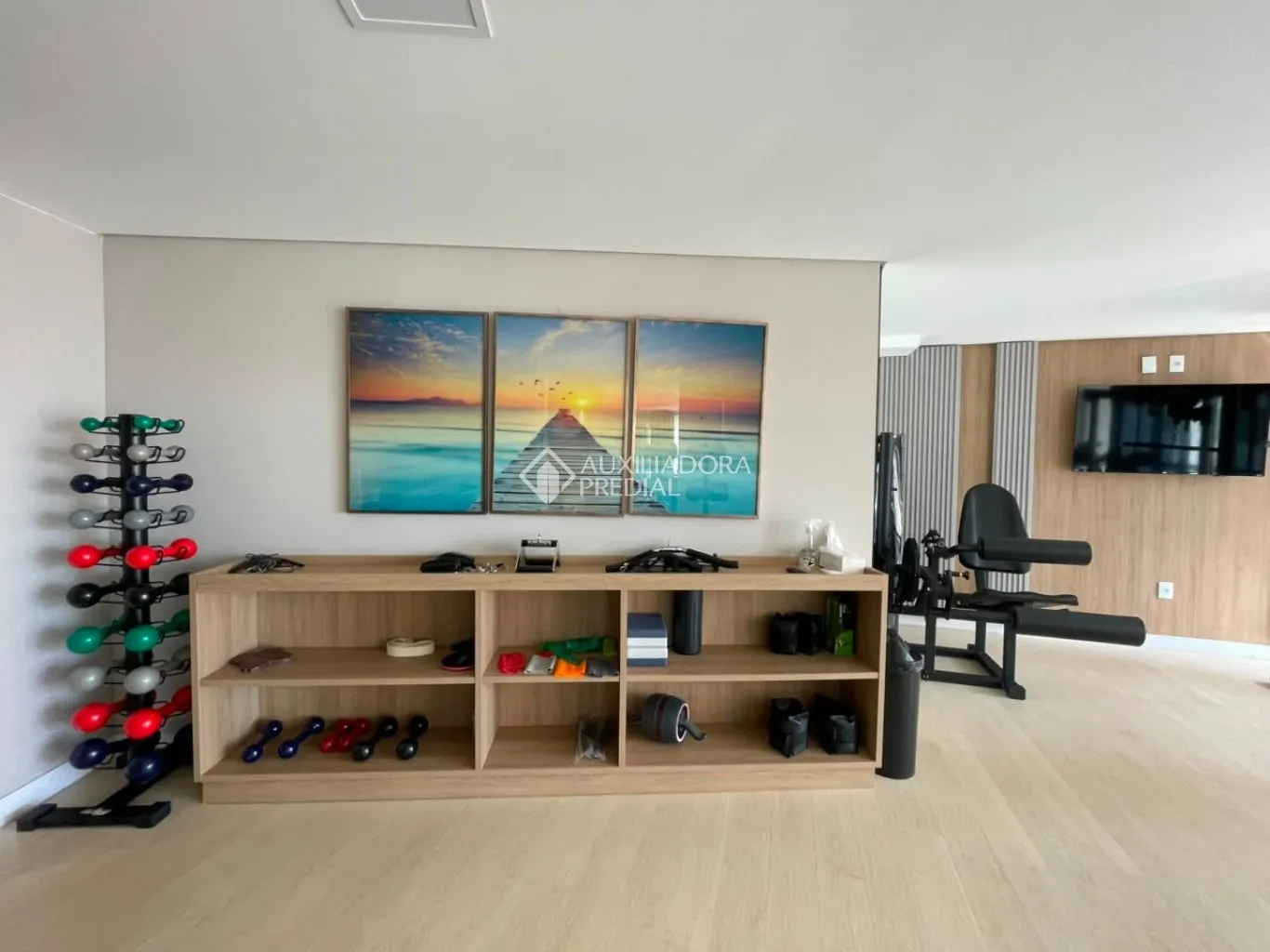 2-bedroom apartment with balcony and terrace — photo 40