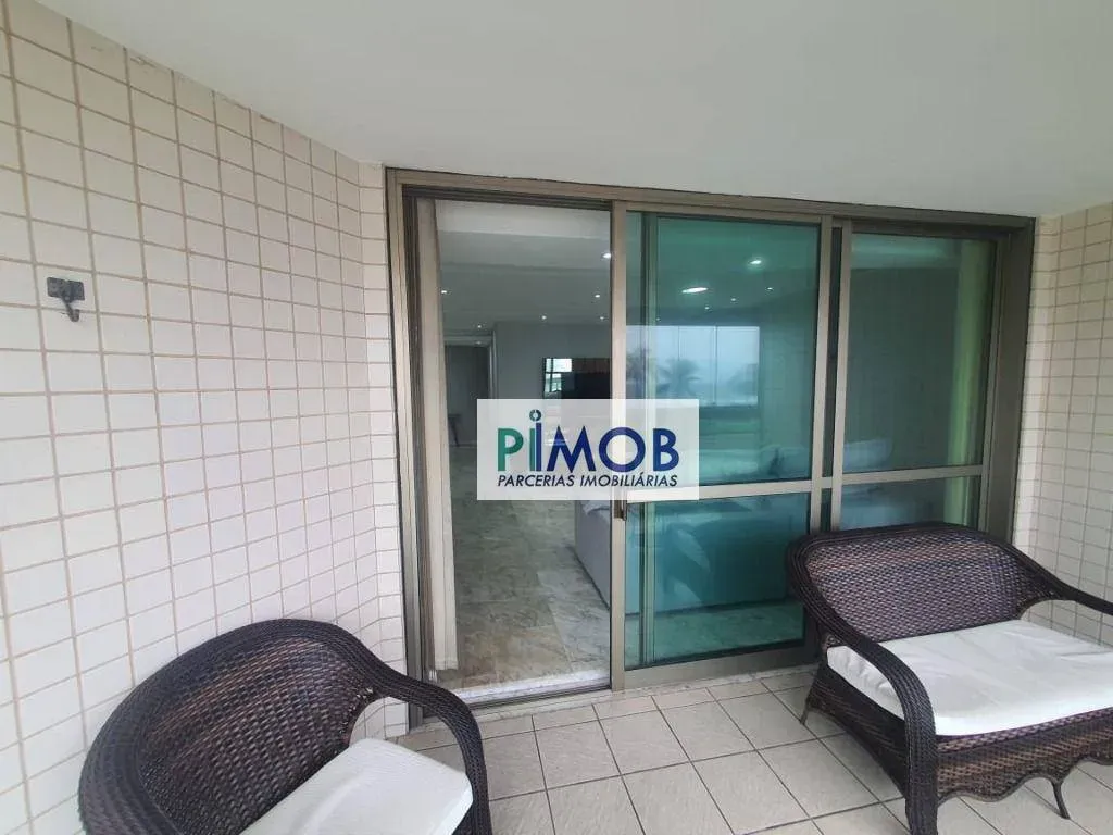 4-bedroom 260 m² apartment with 2 en-suite bathrooms — photo 43