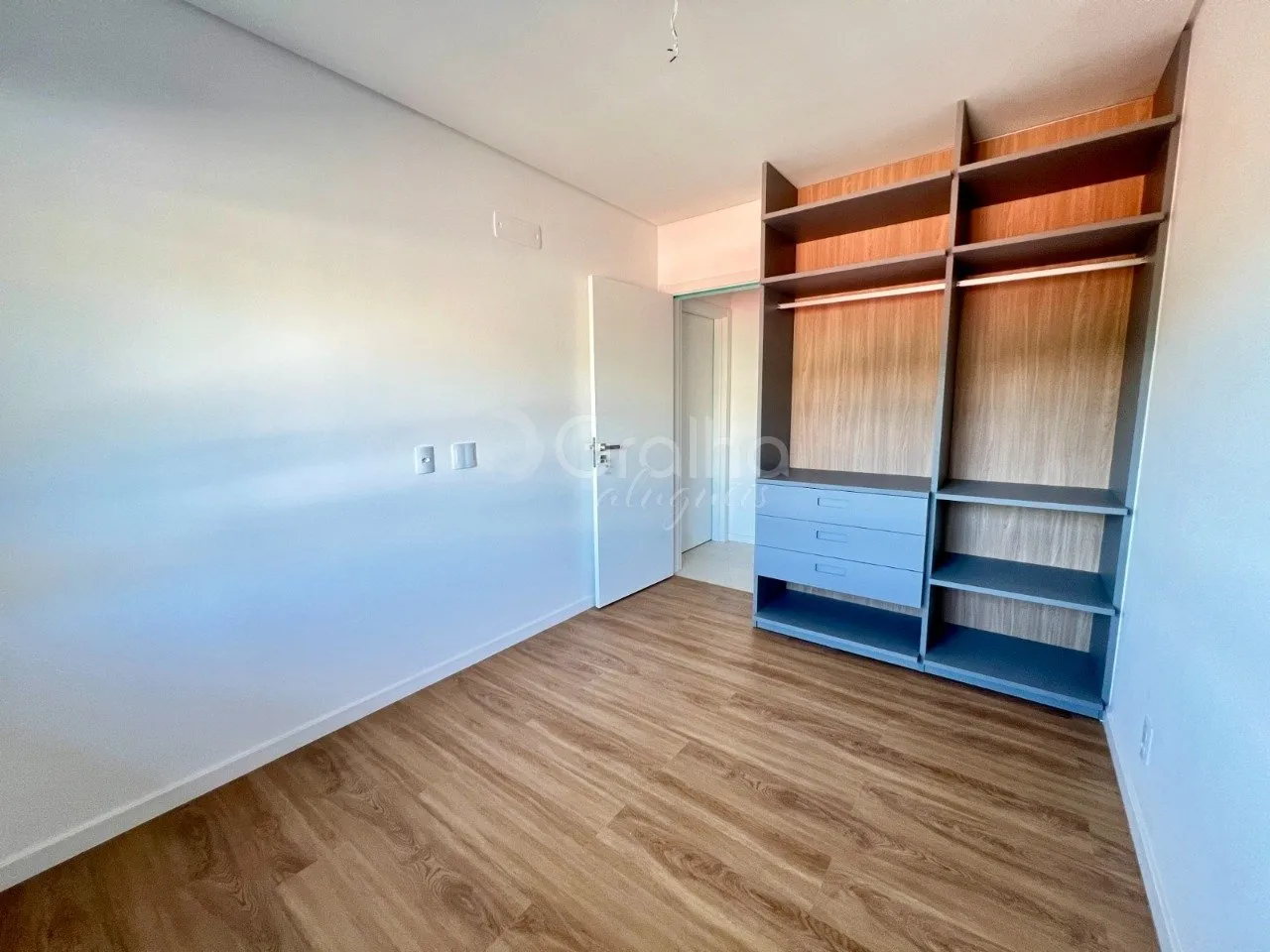 Apartamento mobiliado de 114 m² com 2 quartos e sacada — photo 9