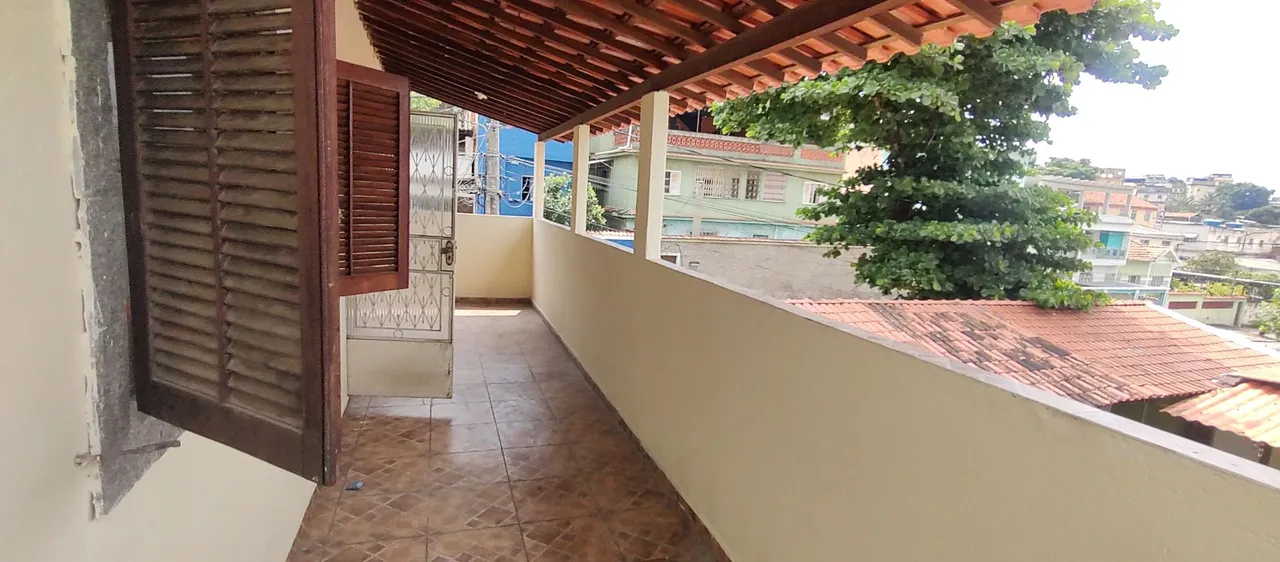 1-bedroom apartment with balcony and laundry area — photo 3