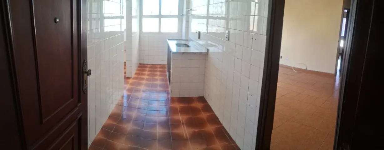 2-bedroom apartment in a building with a pool — photo 2