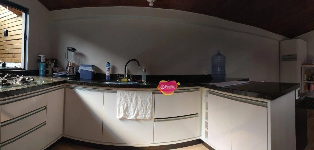 3-bedroom house with a washing machine in Florianópolis — photo 3