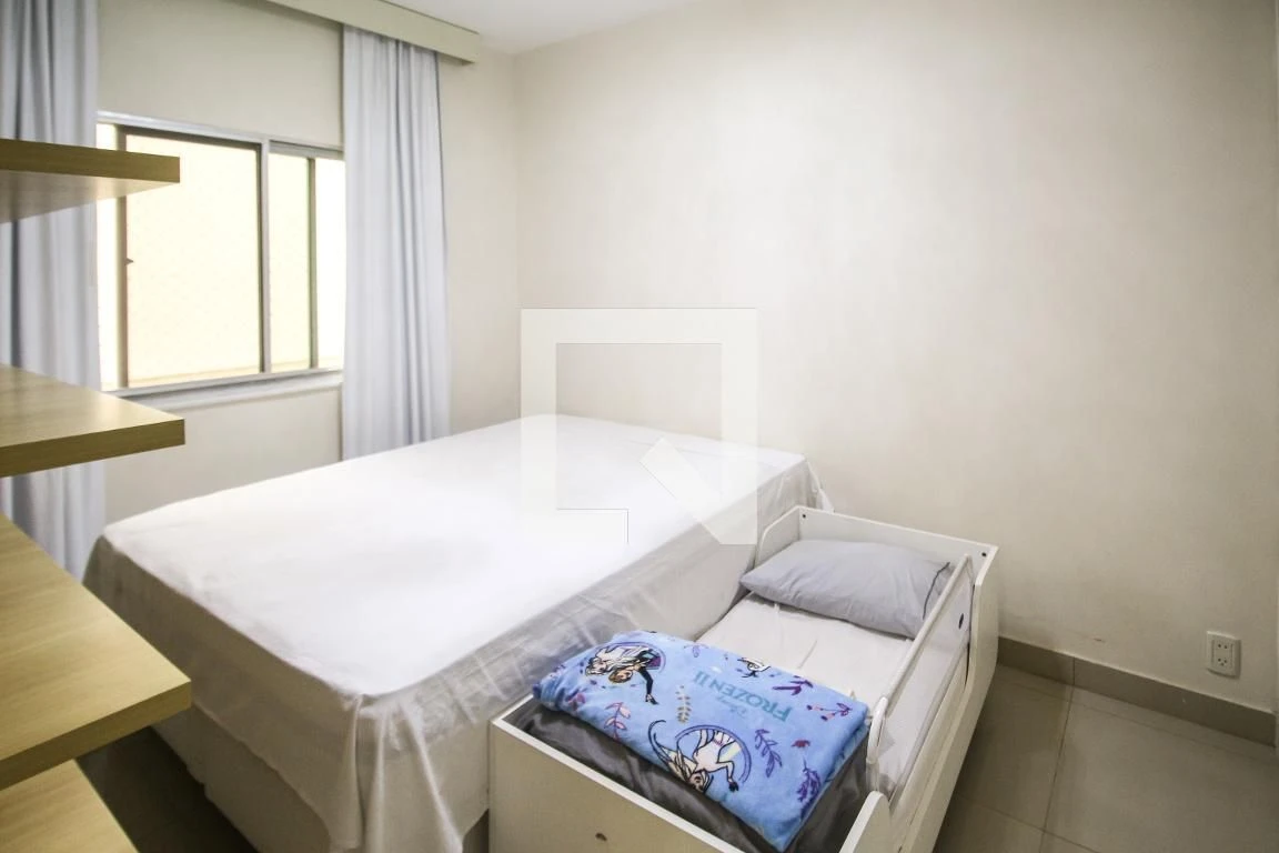 Washing machine in a 3-bedroom apartment, 136 m² — photo 12
