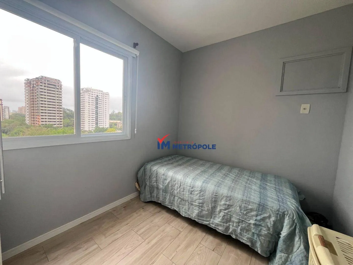 Furnished apartment with 3 bedrooms and an American-style kitchen 72 m² — photo 23