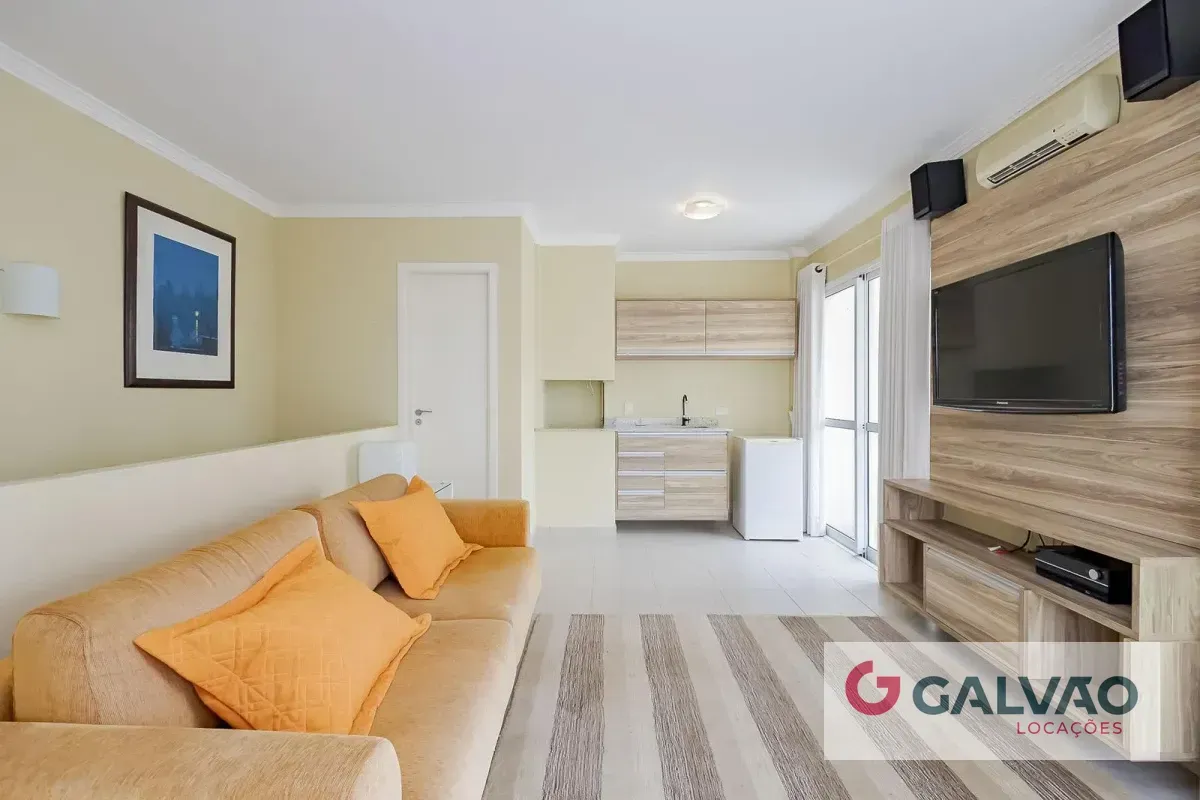 Квартира 185 м² з панорамними вікнами та заскленим балконом — photo 9