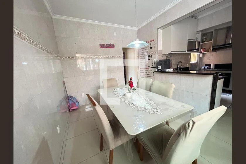 Furnished house with 4 bedrooms and 2 bathrooms — photo 27