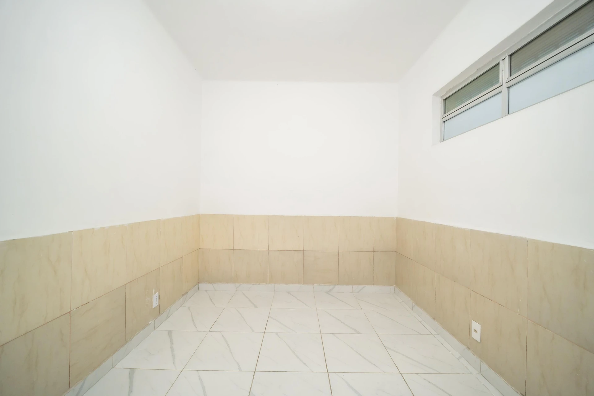 Unfurnished house with 2 bedrooms and separate kitchen — photo 29