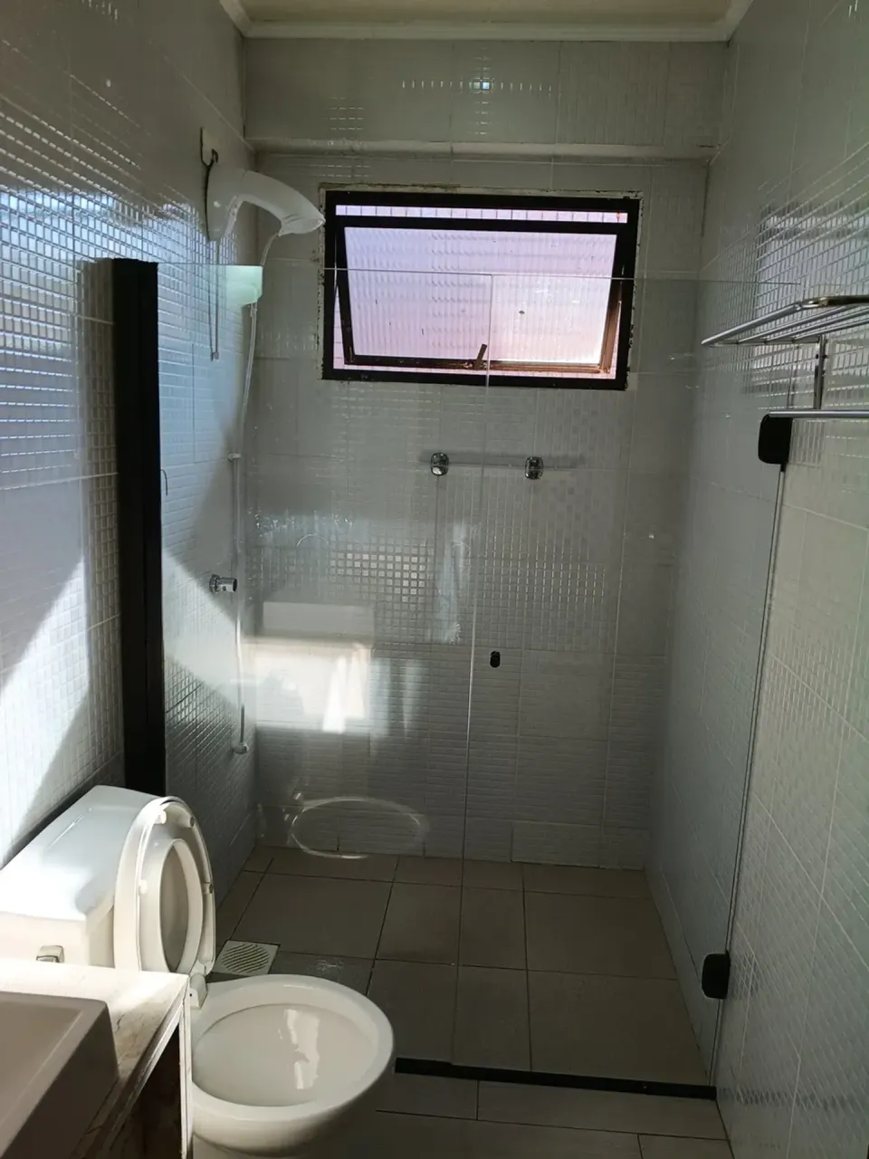 Furnished 1-bedroom apartment with 1 parking spot — photo 3