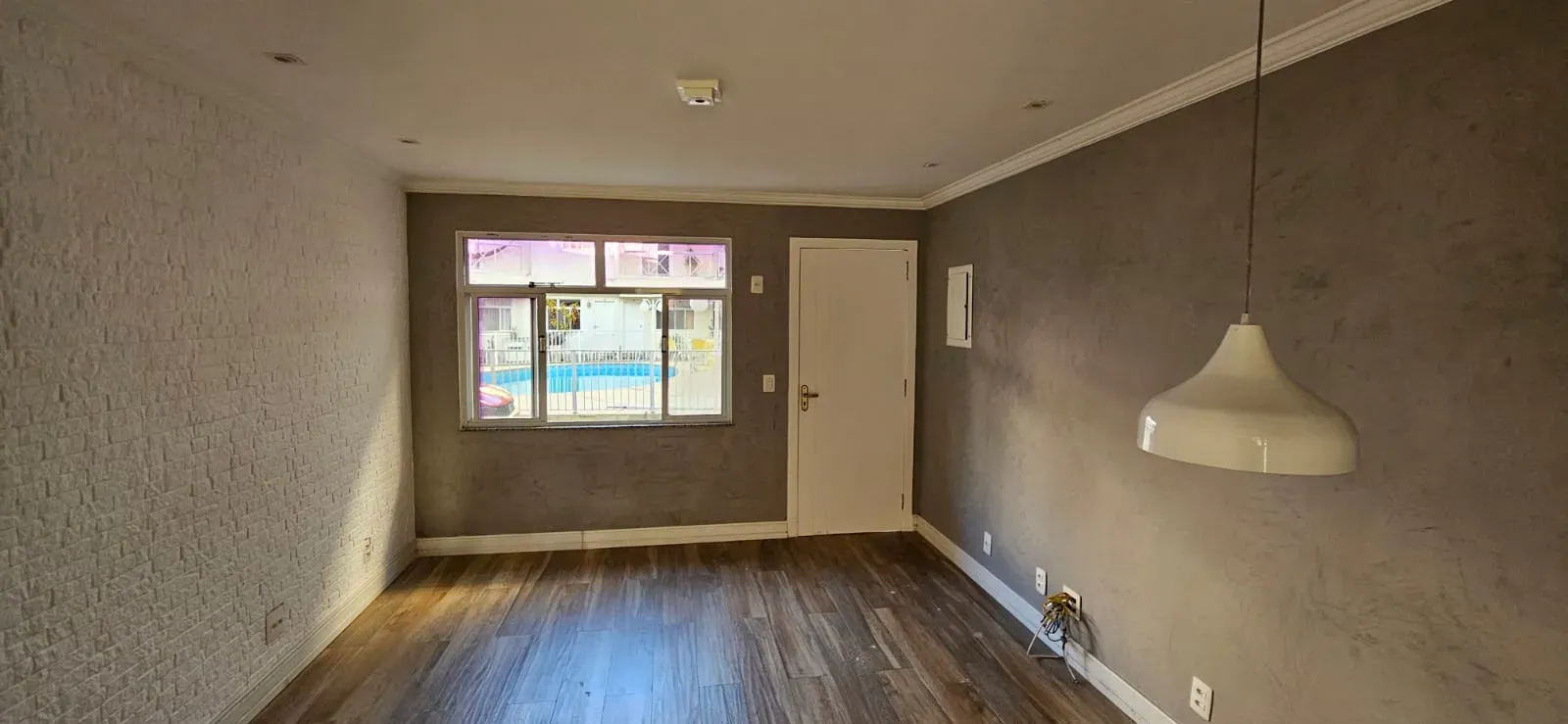 4-bedroom apartment with a mountain view — photo 7