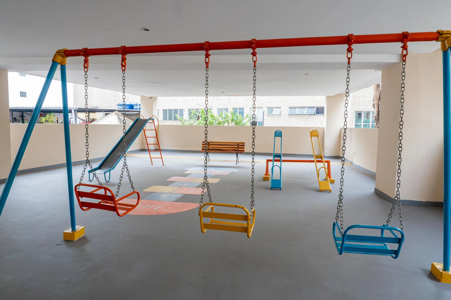 3 quartos e vista para as montanhas: apartamento de 120 m² — photo 18