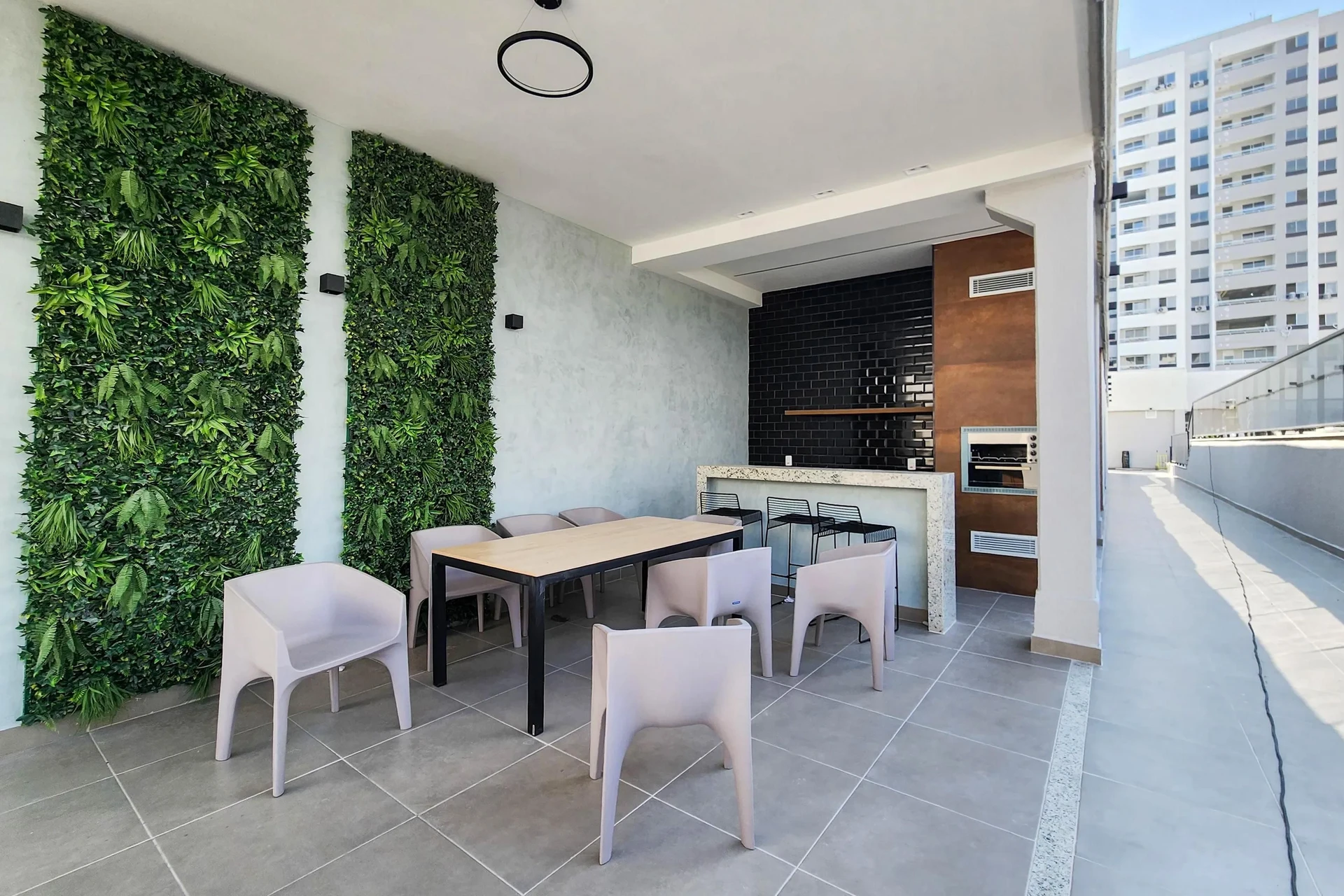 3-bedroom apartment in a building with a sauna — photo 71