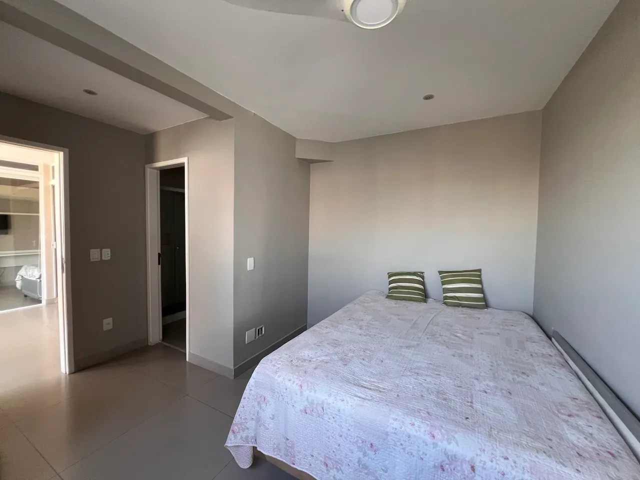 Apartment with 3 bedrooms and 5 bathrooms plus a terrace — photo 16