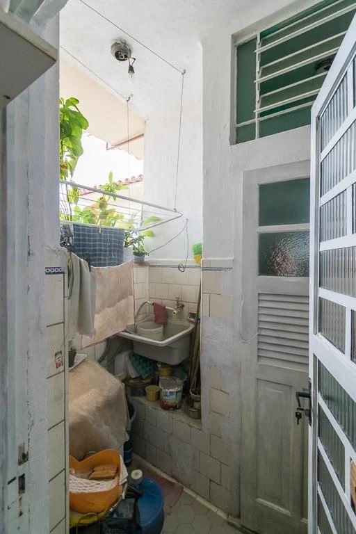 Furnished 2-bedroom apartment with gas kitchen and parking — photo 14