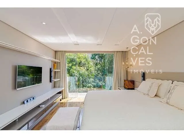 Casa de 160 m² com jardim e espaço de home office — photo 4
