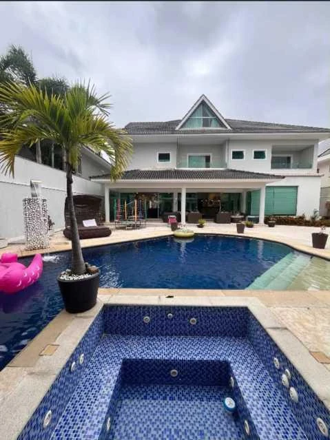 Condo house with 6 bedrooms and 1000 m² — photo 3