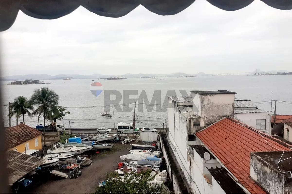 60 m² apartment with water view — photo 8